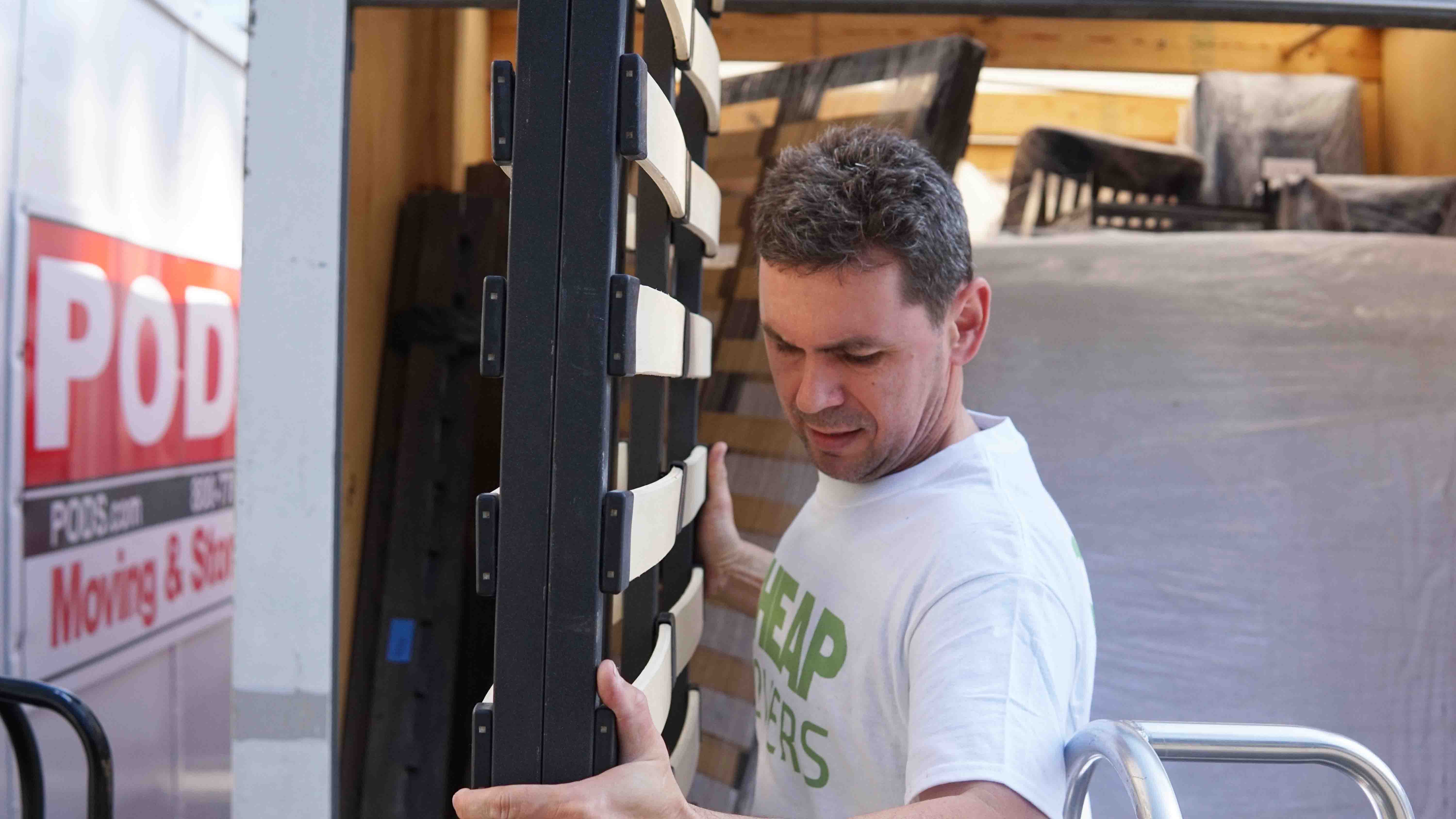 media-do-moving-companies-work-on-sundays