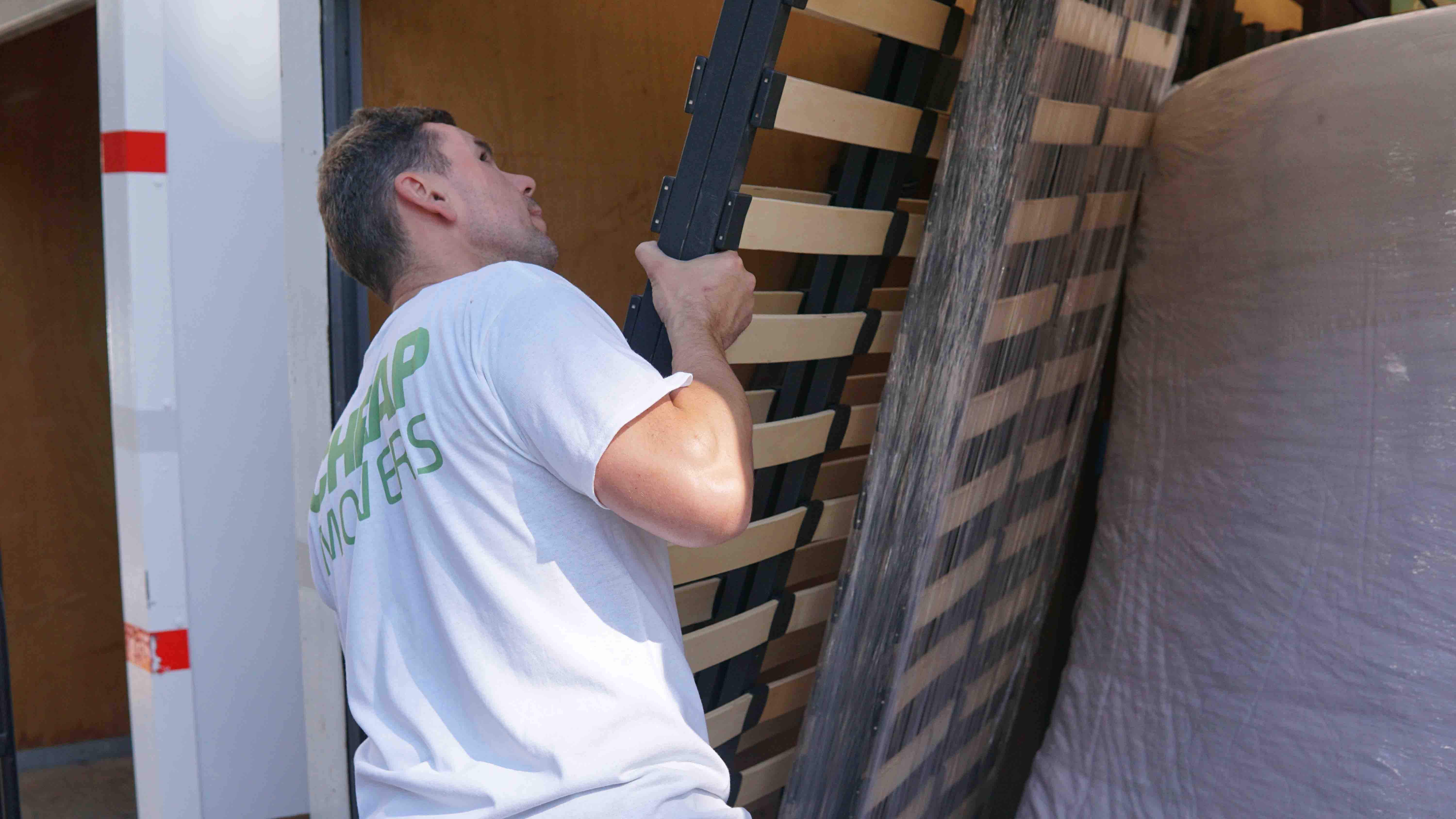 media-how-to-pack-a-house-with-children-around